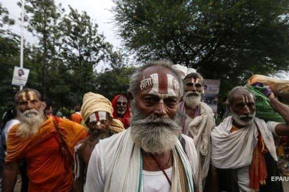 В Індії через отруєння алкоголем помер 41 працівник чайної плантації