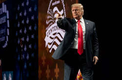 У Конгресі США розробили резолюцію проти «стіни Трампа»