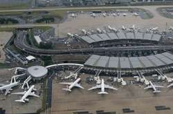  Кількість рейсів на Париж збільшиться 
  