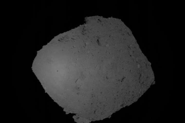 Японський зонд успішно зібрав зразки з поверхні астероїда Рюгу