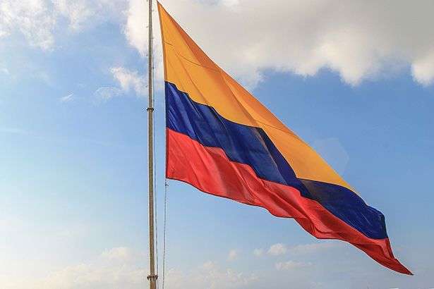 Колумбія відкликала своїх дипломатів з Венесуели