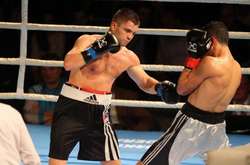 Українець Митрофанов впевнено розбірався з панамцем Розалесом у п'ятому бою на профі-рингу