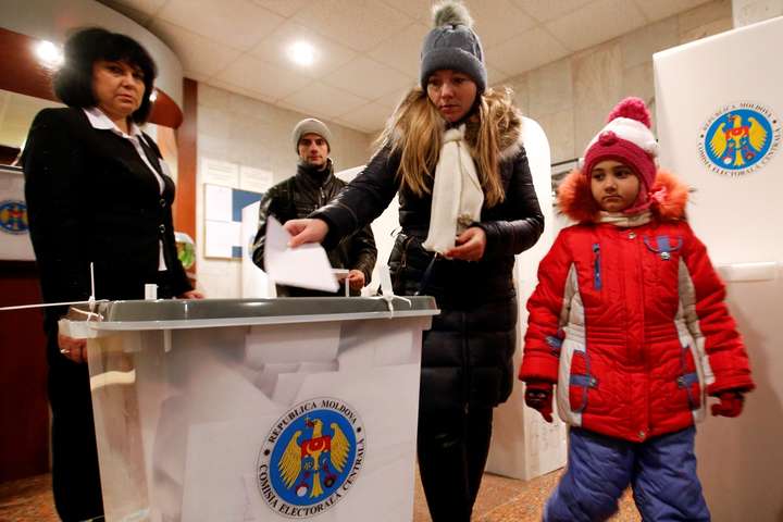 Спікер парламенту Молдови заявляє про втручання РФ у вибори