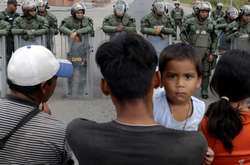 Внаслідок зіткнень на кордоні Венесуели загинули 25 людей