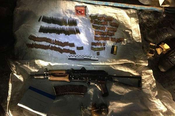 У жителя Маріуполя знайшли зброю, викрадену в поліції Луганська ще до окупації 