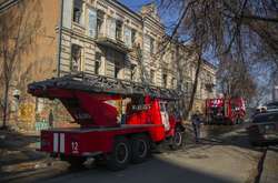 Пожежа виникла на третьому поверсі будинку