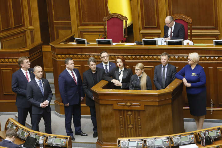 Тимошенко пригрозила Порошенку імпічментом 