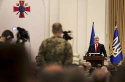 Президент Петро Порошенко 26 лютого&nbsp; взяв участь в оперативно-стратегічному&nbsp;зборі&nbsp;з керівним складом Збройних Сил України 