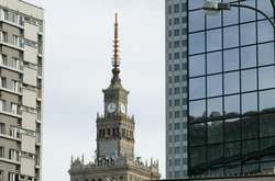 Голова НБП повинен буде протягом 30 днів опублікувати інформацію про заробітну плату в банку за 1995-2018 роки