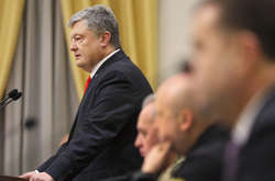 Президент Петро Порошенко відреагував на скандал довкола розкрадань в оборонці