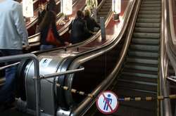 У Києві на станції метро «Площа Льва Толстого» розпочався ремонт