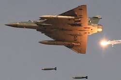 Початок війни? Пакистан заявив про збиття двох індійських літаків
