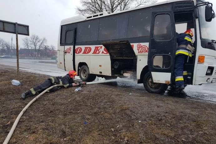 У Калинівці загорівся пасажирський автобус 