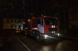 Вночі вогнеборці тричі ліквідовували пожежі в автомобілях