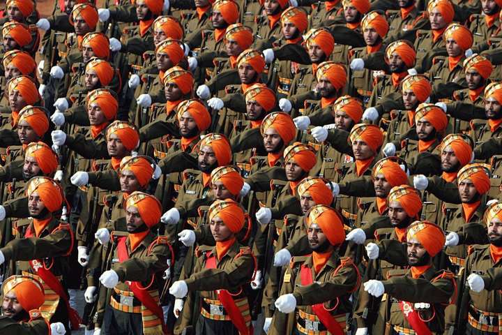 Індійська армія приведена у повну боєготовність