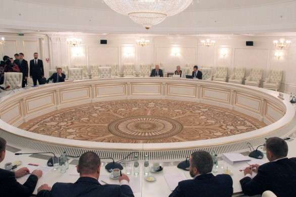 Представники окупаційної влади Донбасу зірвали засідання у Мінську