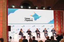 Прокуратура повідомила про підозру «суддям» та «прокурорам» за порушення прав українських моряків