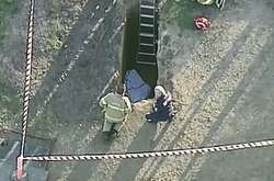 Не рий яму іншому. У Австралії працівник кладовища зламав ногу, впавши в свіжовикопану могилу