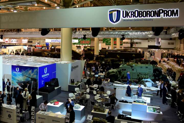 После скандального журналистского расследования «Укроборонпром» отстранил двух директоров