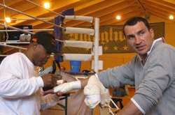 Башир: Завжди вірив, що Володимир Кличко повернеться на ринг. Не бачу причин, щоб не працювати з ним знову