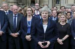 Тереза Мей хоче посилити права британських робітників 