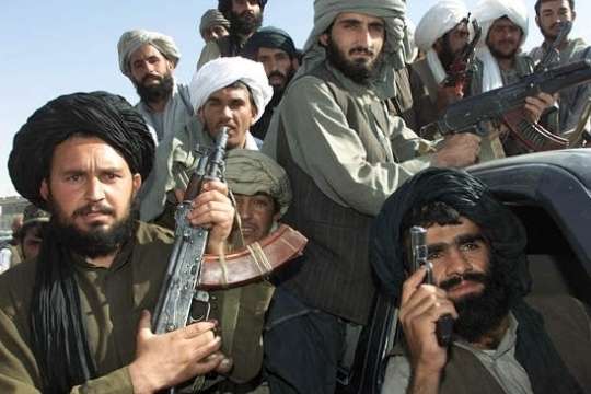 В Афганістані таліби штурмували охоронний пост: є жертви