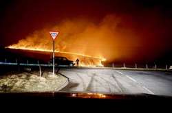 Вместе с теплой погодой в Великобританию пришли и масштабные лесные пожары