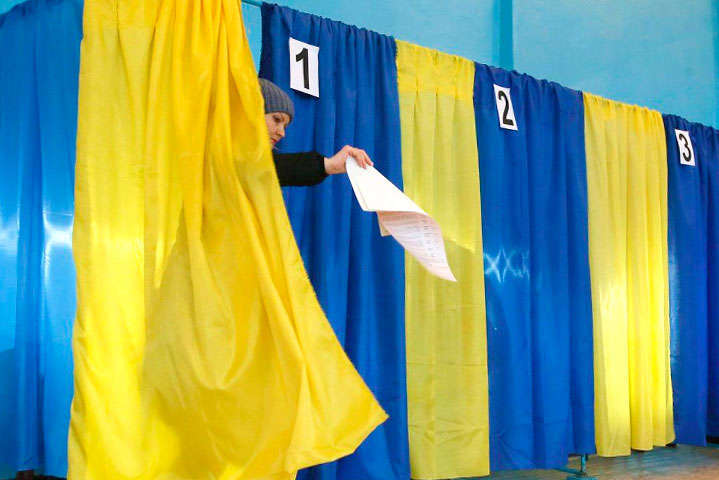 Чергові рейтинги. У другому турі виборів зійдуться Зеленський та Тимошенко