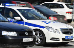 Забезпечується консульський супровід