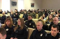 Вінницьких полісменів навчають протидіяти правопорушенням під час виборів