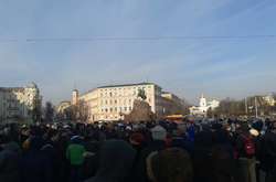 У Києві знову надурили людей, яких покликали на проплачений мітинг