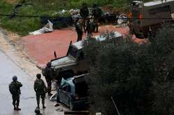  Ізраїльські солдати відкрили вогонь по нападникам 