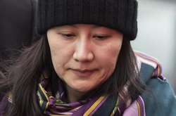 Финдиректор Huawei подала в суд на правительство Канады