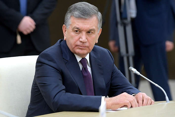 Президент Узбекистану пригрозив міліціонерам звільненням, якщо ті не схуднуть 