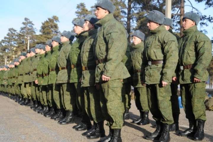 За місяць кримчанам винесли сім вироків за відмову служити в армії РФ