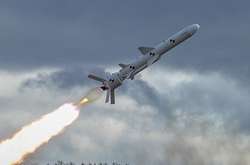 В   «Укроборонпромі»   анонсували створення українського комплексу крилатих ракет і артилерійського керованого боєприпасу з головкою лазерного наведення