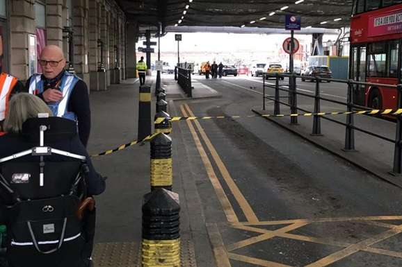 Поліція знайшла вибухові пристрої на вокзалі та аеропортах Лондона 