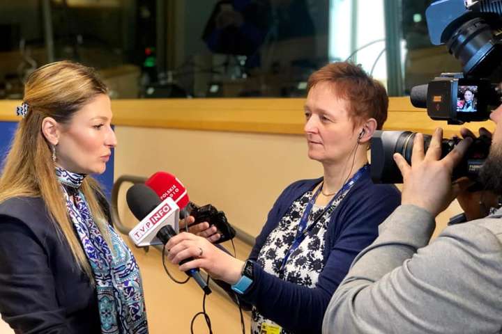 Джапарова розповіла у Брюсселі про ситуацію в окупованому Криму