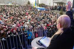 Тимошенко хоче знизити тарифи ще до виборів