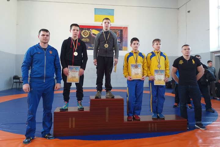  Вінничани привезли дві срібні медалі з чемпіонату України з греко-римської боротьби