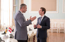  Мера Києва Віталія Кличка до Австрії запросив Федеральний канцлер країни Австрії Себастьян Курц 