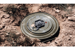 На оккупированном Донбассе по приказу РФ минируют периметр военных частей: чтобы никто не «сбежал» в Украину