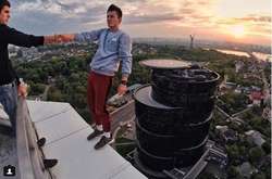 Киев глазами руфера. Головокружительные фотографии столицы Украины