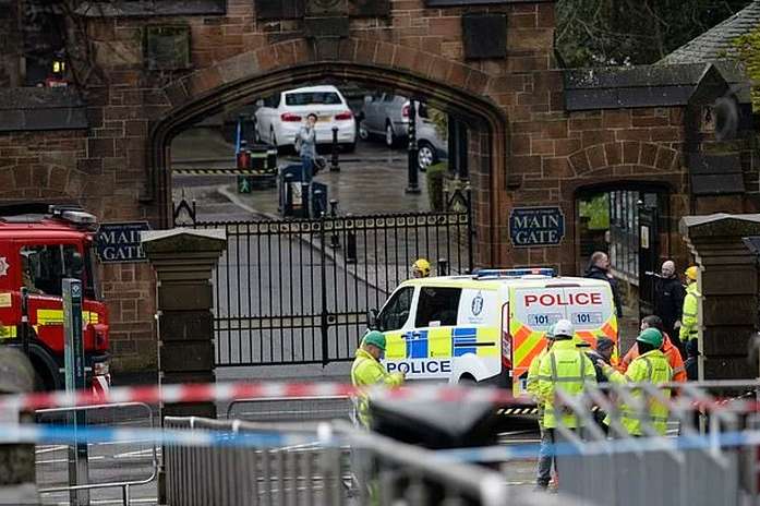У двох університетах в Британії виявлено підозрілі посилки