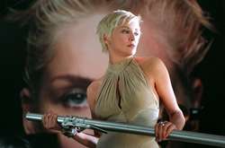 Шэрон Стоун отмечает 61-й день рождения: лучшие фотосессии актрисы