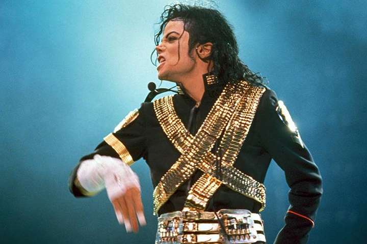Радіостанції у світі відмовляються ставити пісні Майкла Джексона