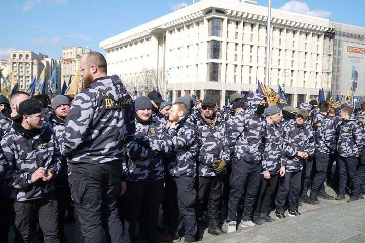 Націоналісти влаштували акцію протесту на Майдані Незалежності (фото, відео)