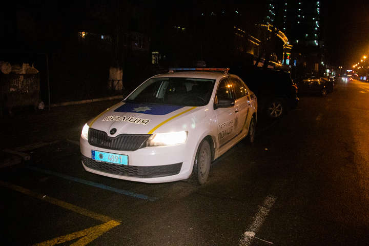 У центрі столиці іноземці на Opel розбили три машини і втекли