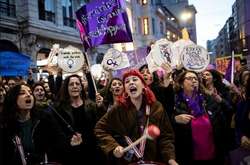 Ердоган звинуватив учасниць феміністичного маршу у неповазі до ісламу