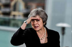 Мей втратила підтримку майже всього кабміну через Brexit - ЗМІ